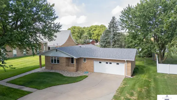 834 N 3rd Street, Hampton, NE 68843