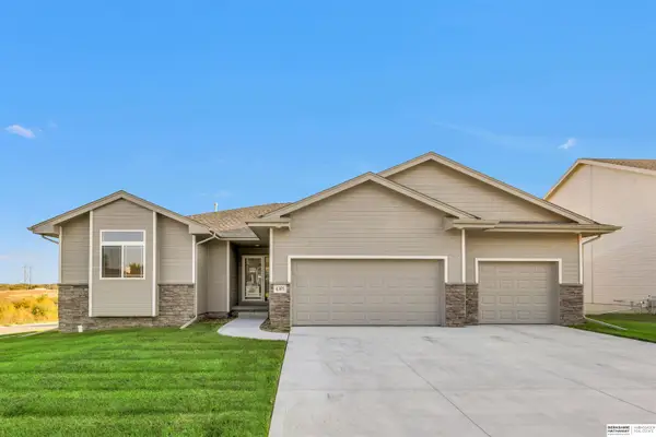 4305 Barksdale Drive, Bellevue, NE 68123