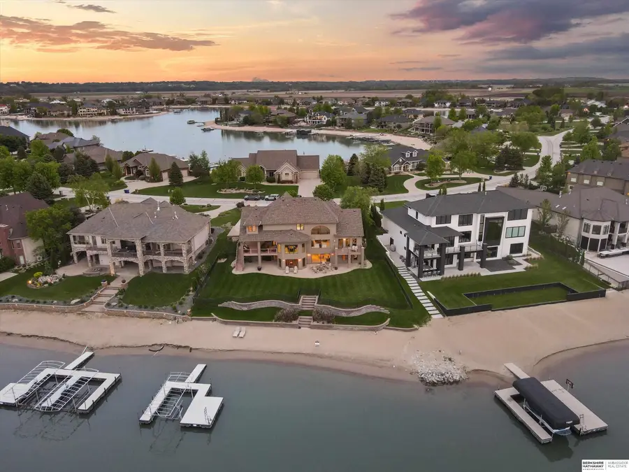 612 S 249th Circle, Waterloo, NE 68069 - #3