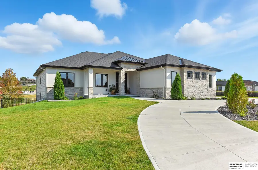 3203 S 206th Street, Elkhorn, NE 68022 - Image #2