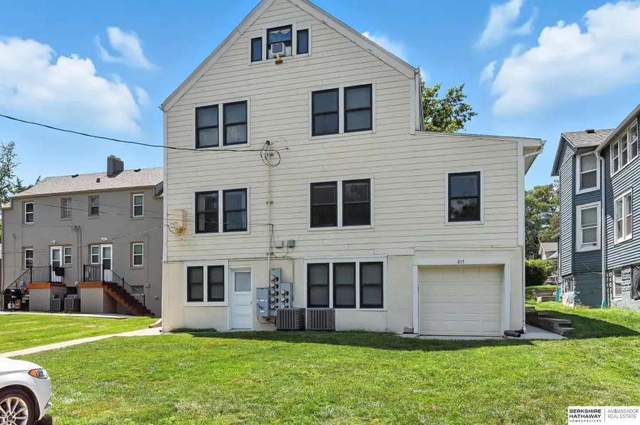 817 N 48th Street, Omaha, NE 68132 - Image #3