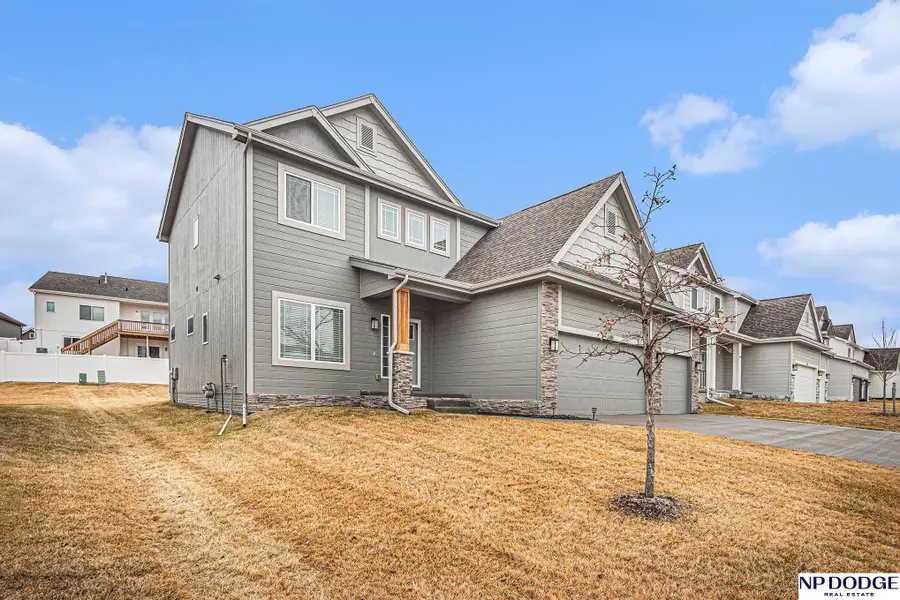 6101 S 212 Street, Elkhorn, NE 68022 - Image #2