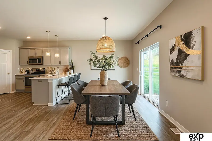 7919 N 93rd Street, Omaha, NE 68122 - Image #2