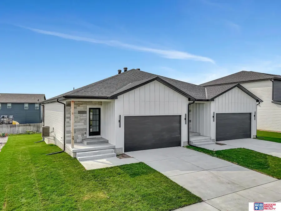 10215 S 33rd Street, Roca, NE 68430 - Image #2