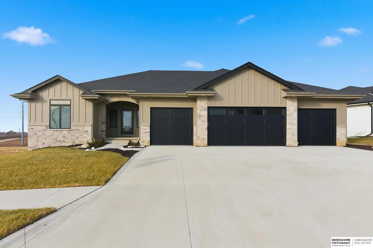5404 N 196th Avenue, Elkhorn, NE 68022 - Image #1