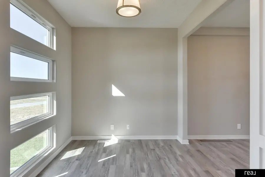 5357 N 191st Street, Elkhorn, NE 68022 - Image #2