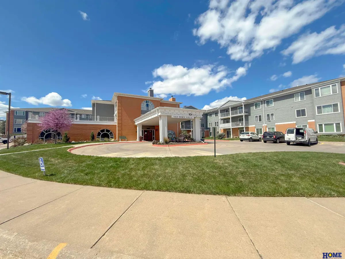 3001 S 51st Street Court #537, Lincoln, NE 68506 - Image #1