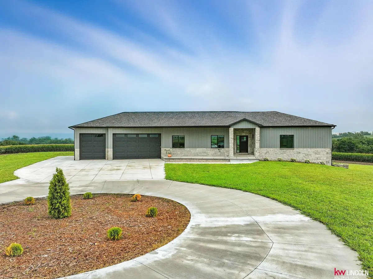 5830 Rock Creek Road, Ceresco, NE 68017 - Image #1