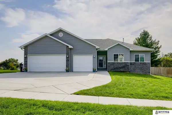 303 E Park Street, Weeping Water, NE 68463