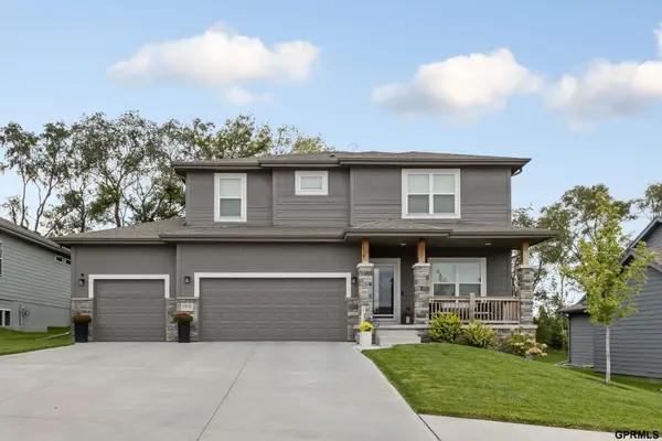 8630 N 177 Street, Bennington, NE 68007