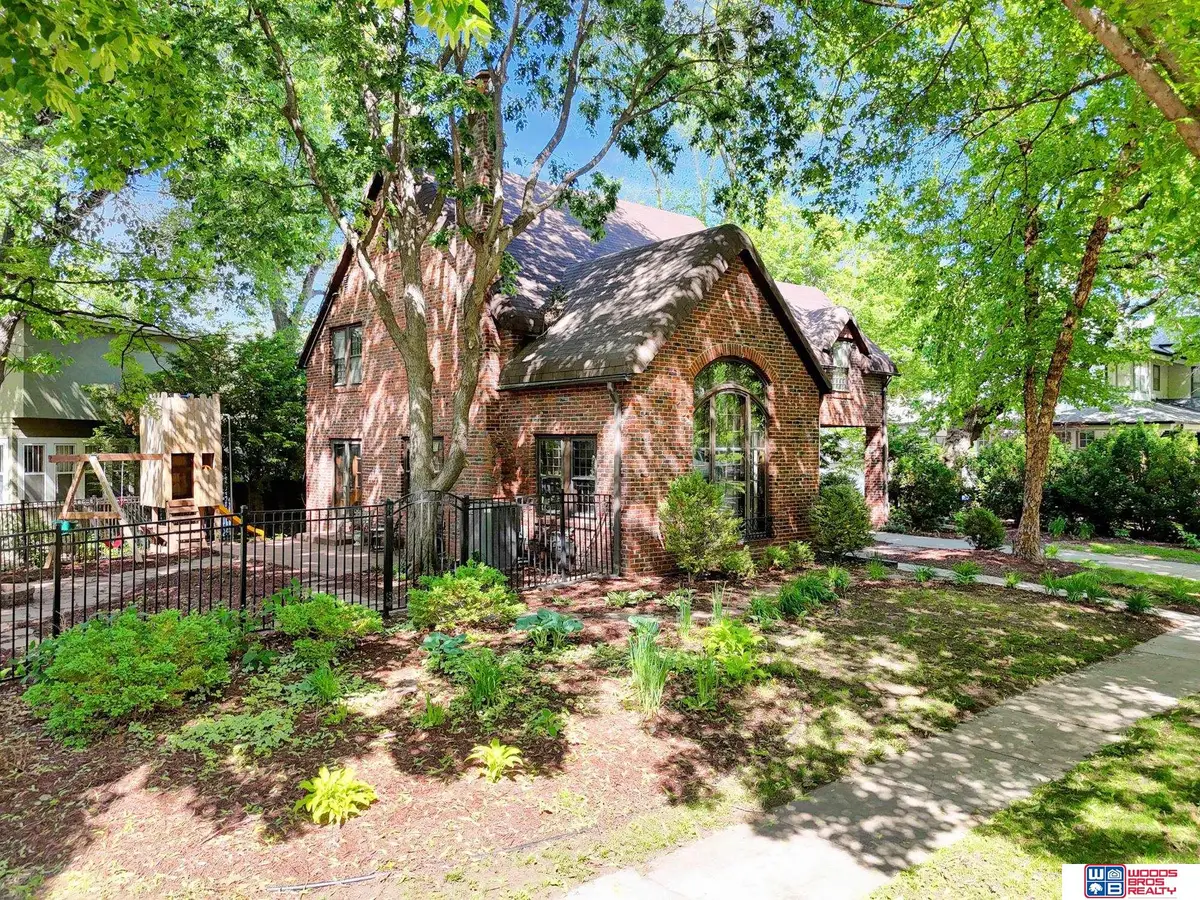 2808 Stratford Avenue, Lincoln, NE 68502 - Image #1