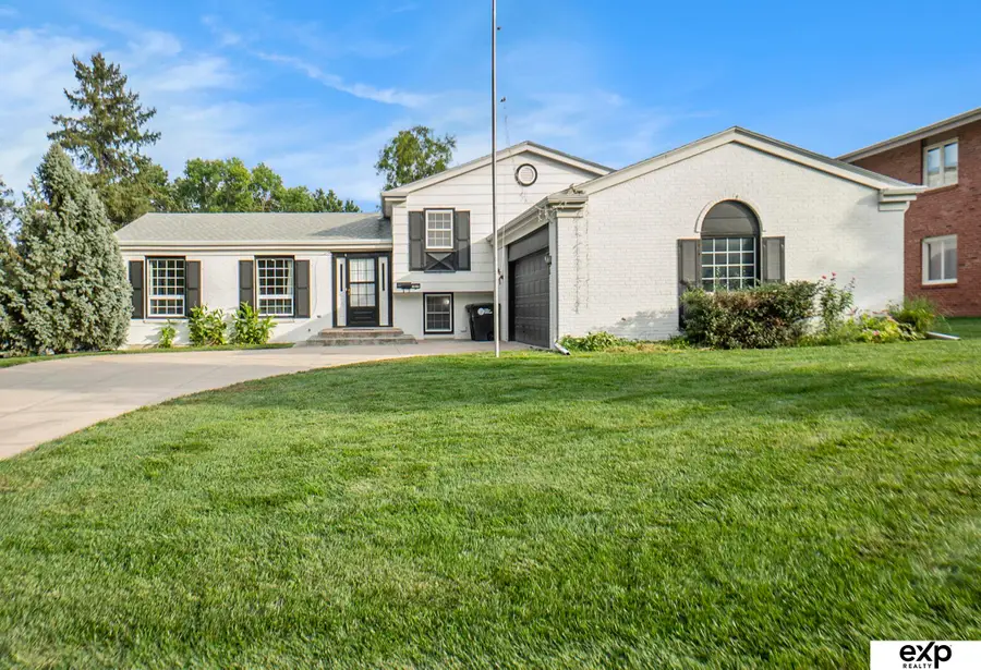 1615 S 136th Street, Omaha, NE 68144 - Image #2