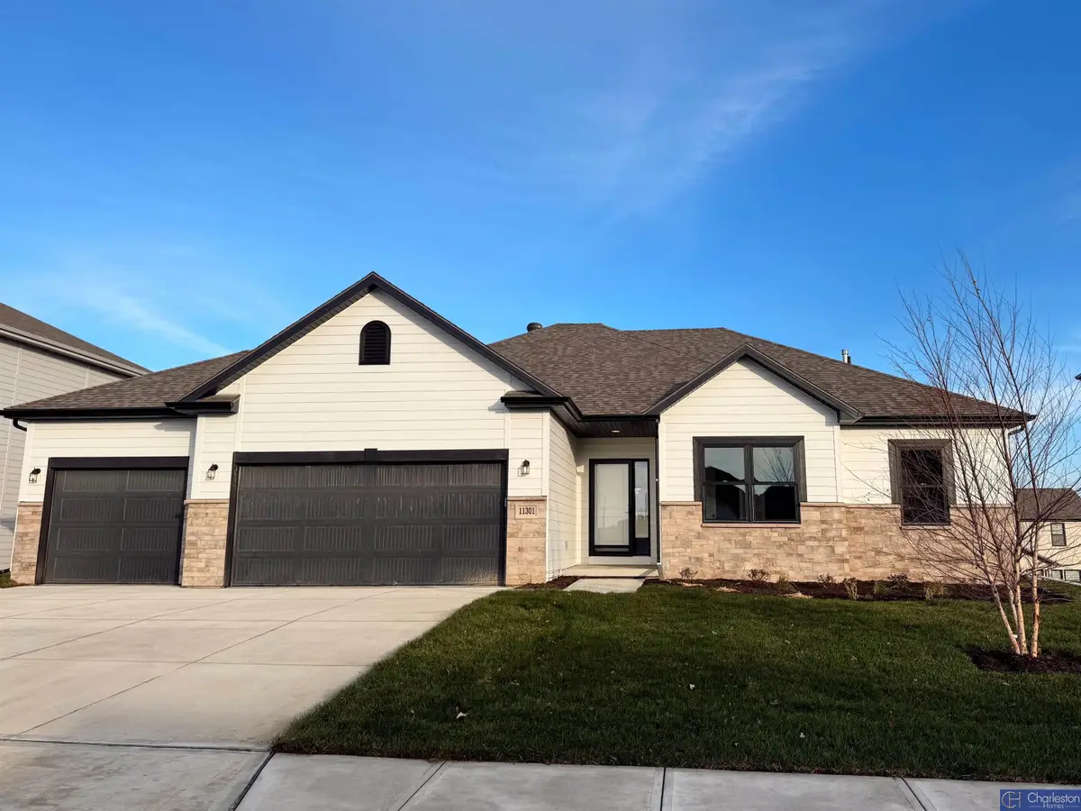 11301 N 170th Street, Bennington, NE 68007 - Image #1