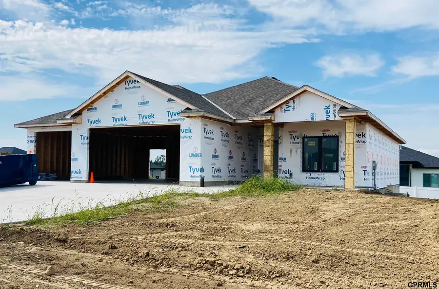 415 N 105th Street, Lincoln, NE 68527 - Image #2