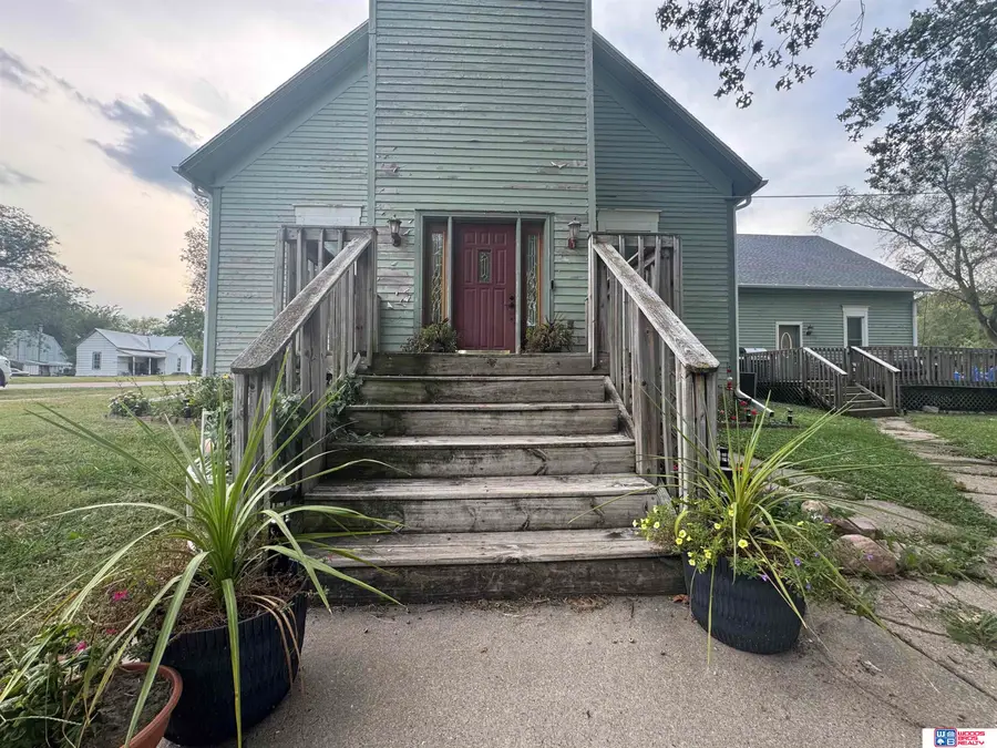 311 Logan Street, Diller, NE 68342 - Image #2