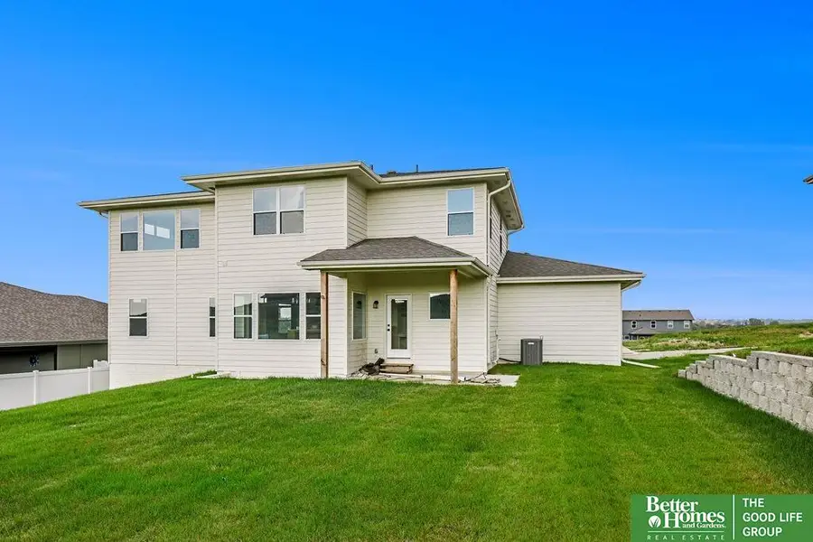 11018 N 161st Street, Bennington, NE 68007 - Image #3
