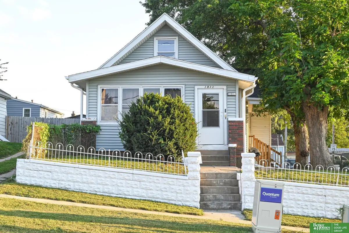 1911 W Street, Omaha, NE 68107 - Image #1