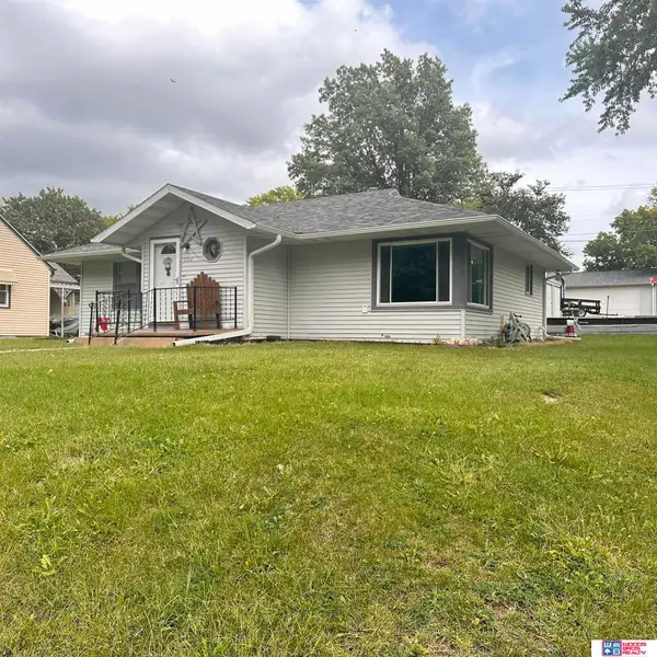 1502 F Street, Fairbury, NE 68352