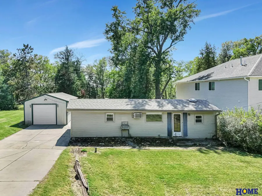 835 W Burnham Street, Lincoln, NE 68522 - Image #2