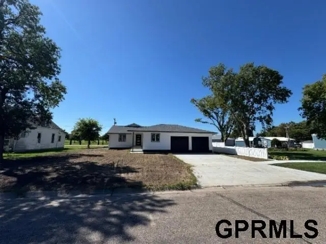 213 Minor Avenue, Bertrand, NE 68927 - Image #1