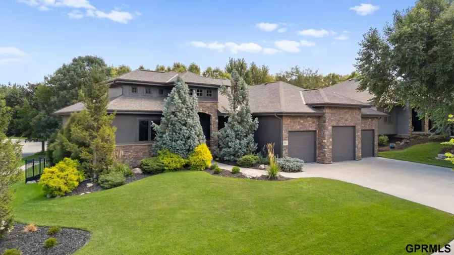 3211 S 184th Terrace, Omaha, NE 68130 - Image #2