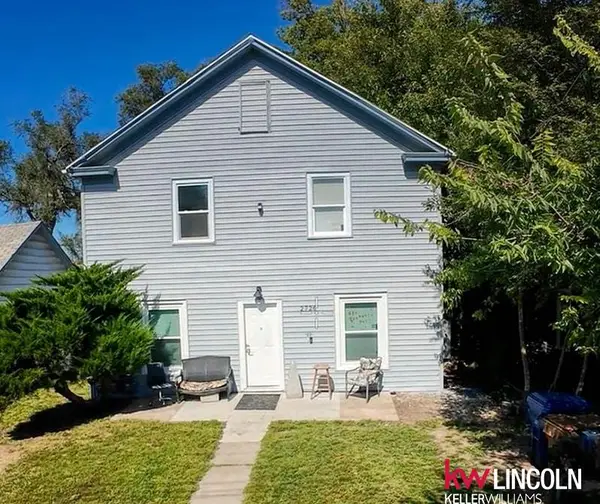 2726 W Street, Lincoln, NE 68503