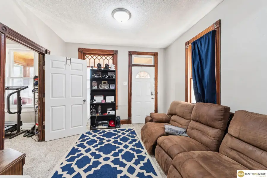 5026 S 18 Street, Omaha, NE 68107 - Image #3