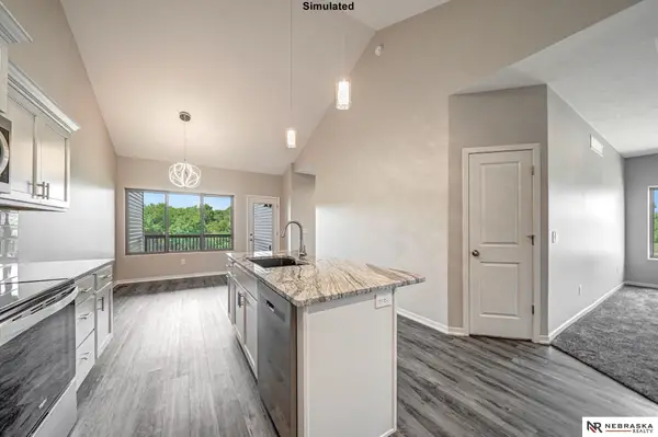 8800 Bristlecone Drive, Lincoln, NE 68526