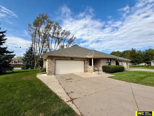 2041 Arbor Circle, Blair, NE 68008