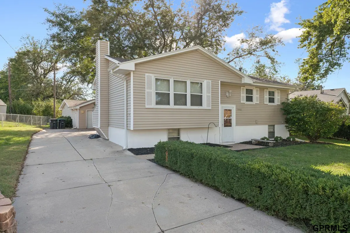 7507 Redick Avenue, Omaha, NE 68122 - Image #1