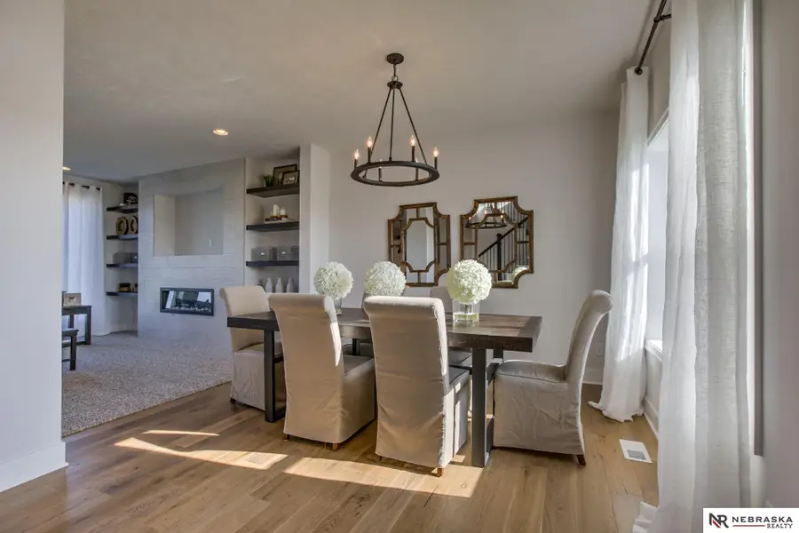 8716 Legacy Street, Papillion, NE 68046 - Image #2