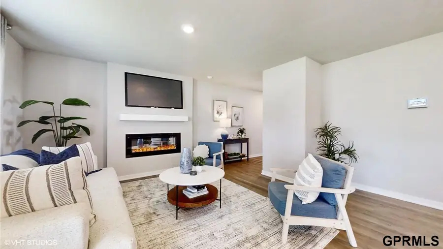 20570 Margo Street, Gretna, NE 68028 - Image #3