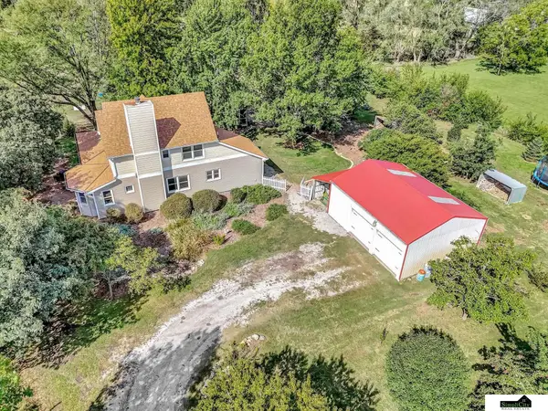 25401 S 82nd Street, Firth, NE 68358