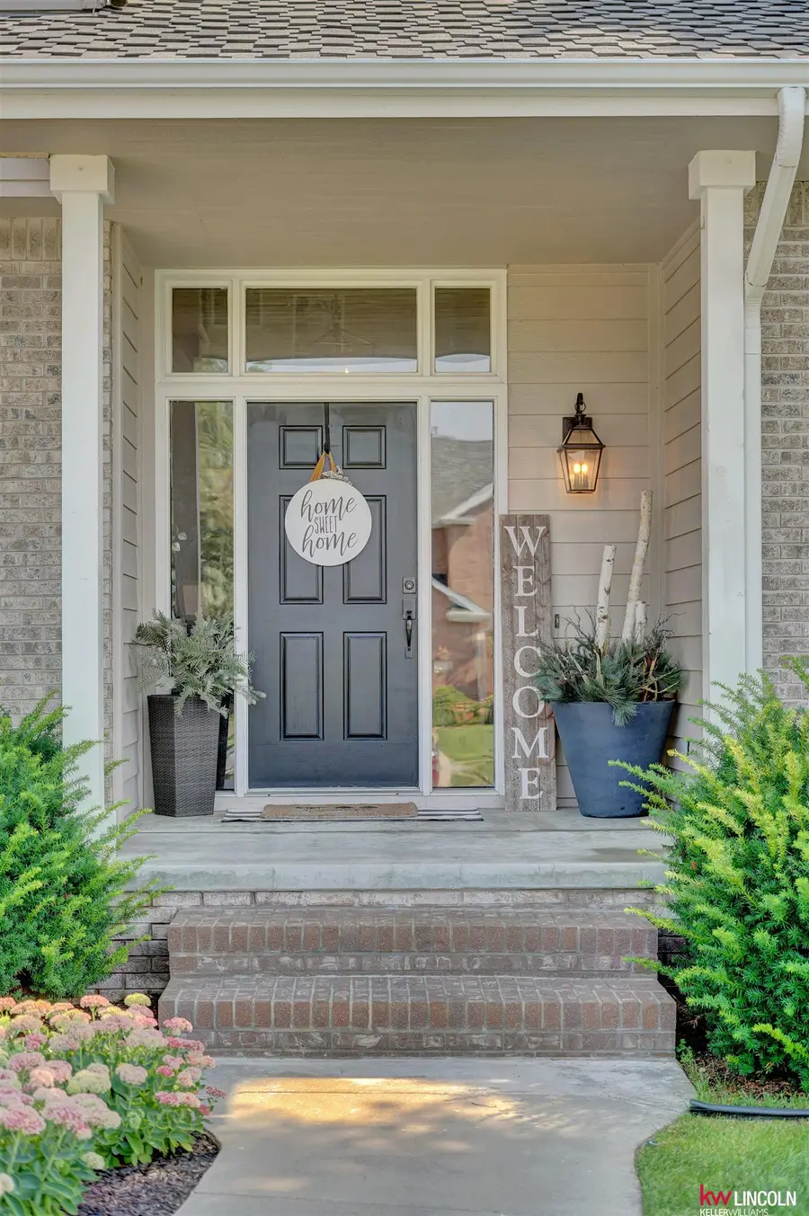 3811 Petersburg Court, Lincoln, NE 68516 - Image #2