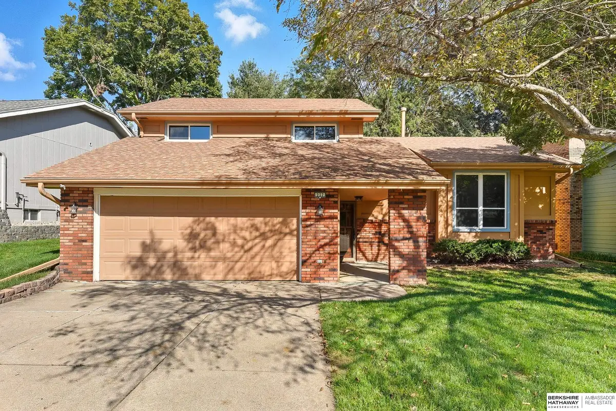 237 S 155th Avenue, Omaha, NE 68154 - Image #1