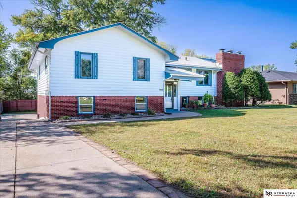 7216 N 71 Avenue, Omaha, NE 68152