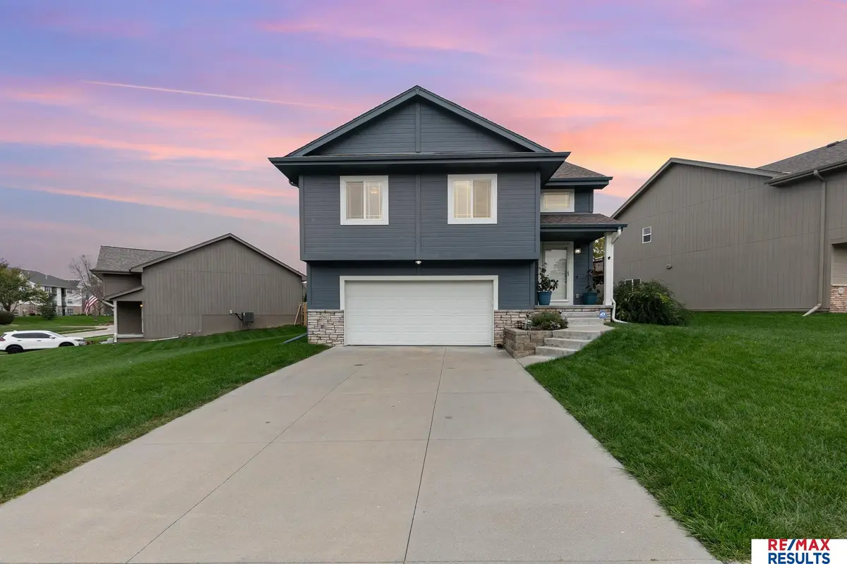 5417 N 134 Avenue, Omaha, NE 68164 - Image #1