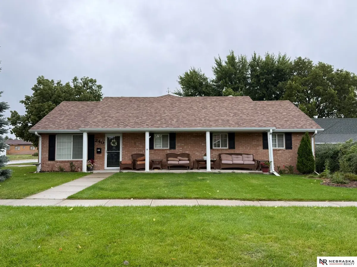 240 W 3rd Street, Valentine, NE 69201 - Image #1