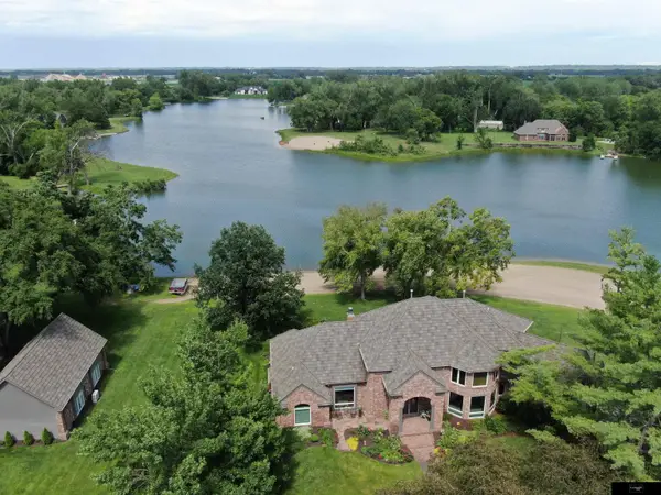 2505 Campanile Drive, Waterloo, NE 68069