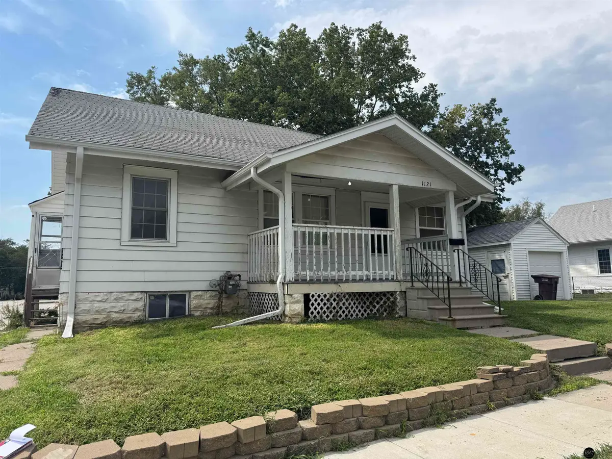 1121 N 24th Street, Lincoln, NE 68503 - Image #1