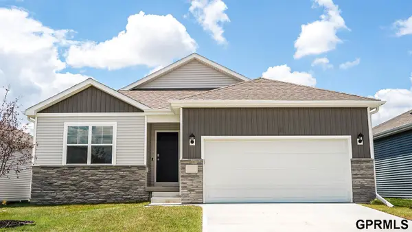 8914 N 167th Street, Bennington, NE 68007