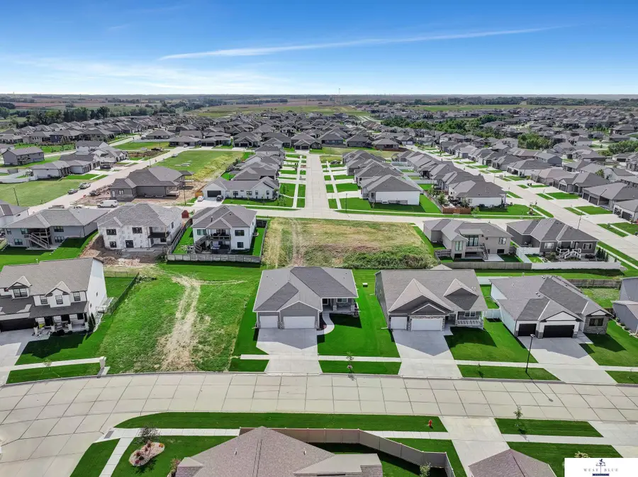 7531 Aero Street, Lincoln, NE 68516 - #2