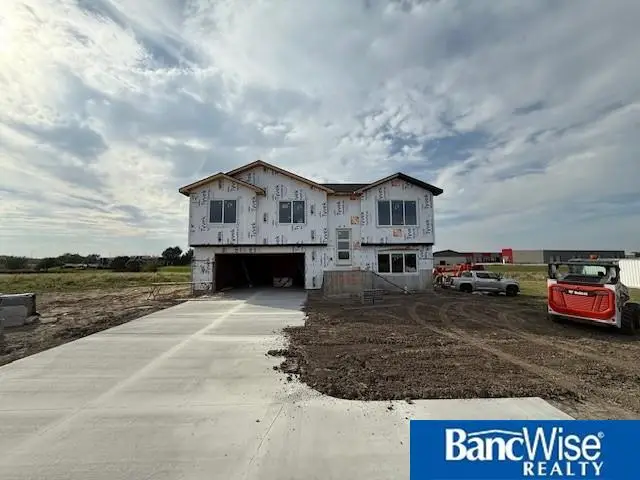 5055 N 35th Court, Lincoln, NE 68524 - Image #2