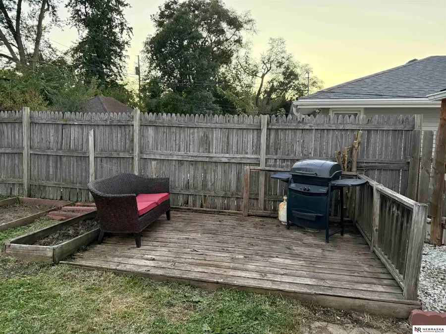 6201 Blondo Street, Omaha, NE 68104 - Image #2