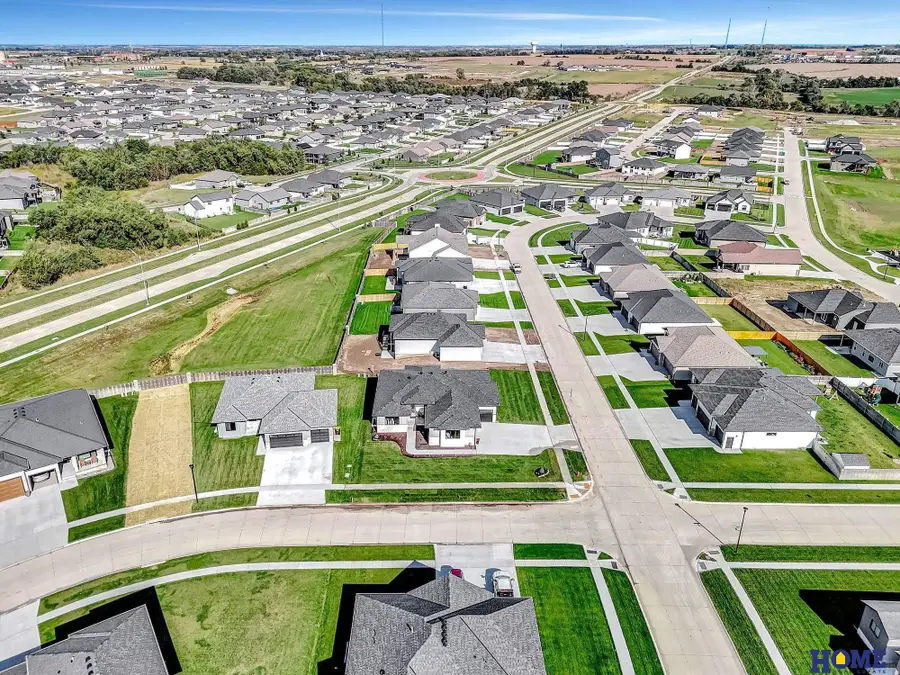 7530 Isidore Drive, Lincoln, NE 68516 - Image #3