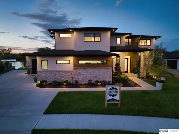 1086 Sandcherry Road, Fremont, NE 68025