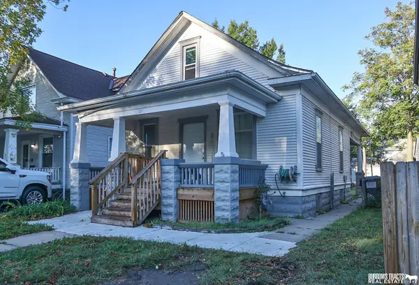 1011 S 6th Street, Lincoln, NE 68508