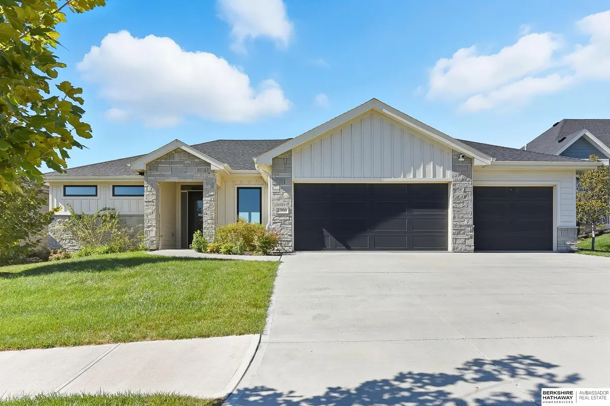 2306 N 182nd Avenue, Chicago, NE 68022 - Image #1