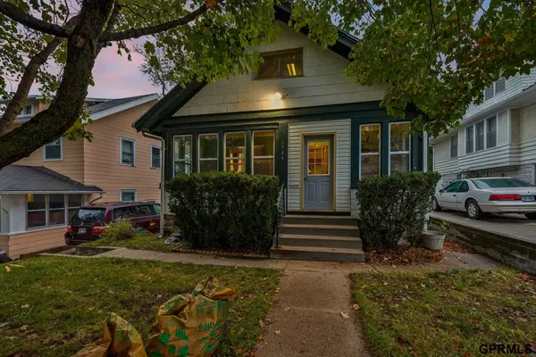 1546 S 25 Avenue, Omaha, NE 68105