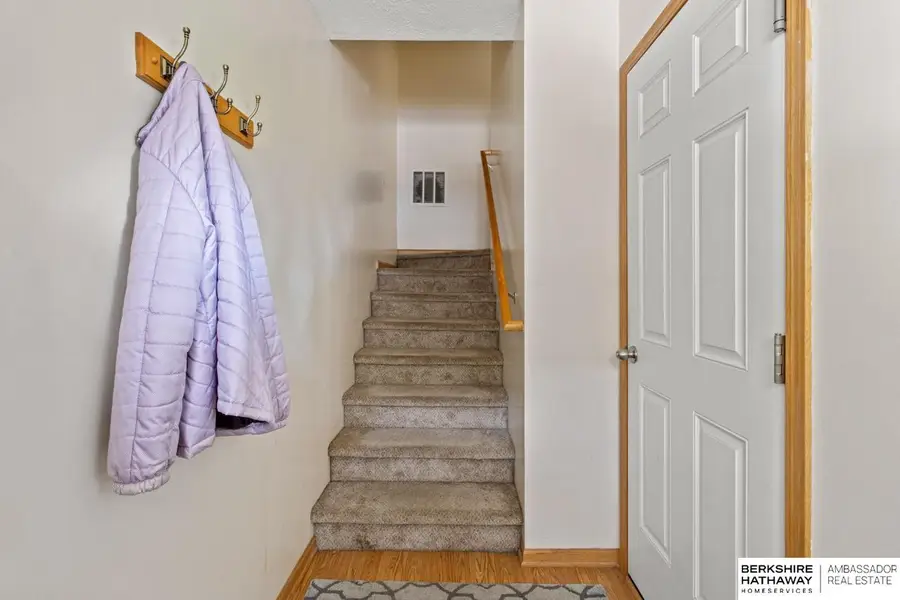 6032 N 167 Court, Omaha, NE 68116 - Image #2